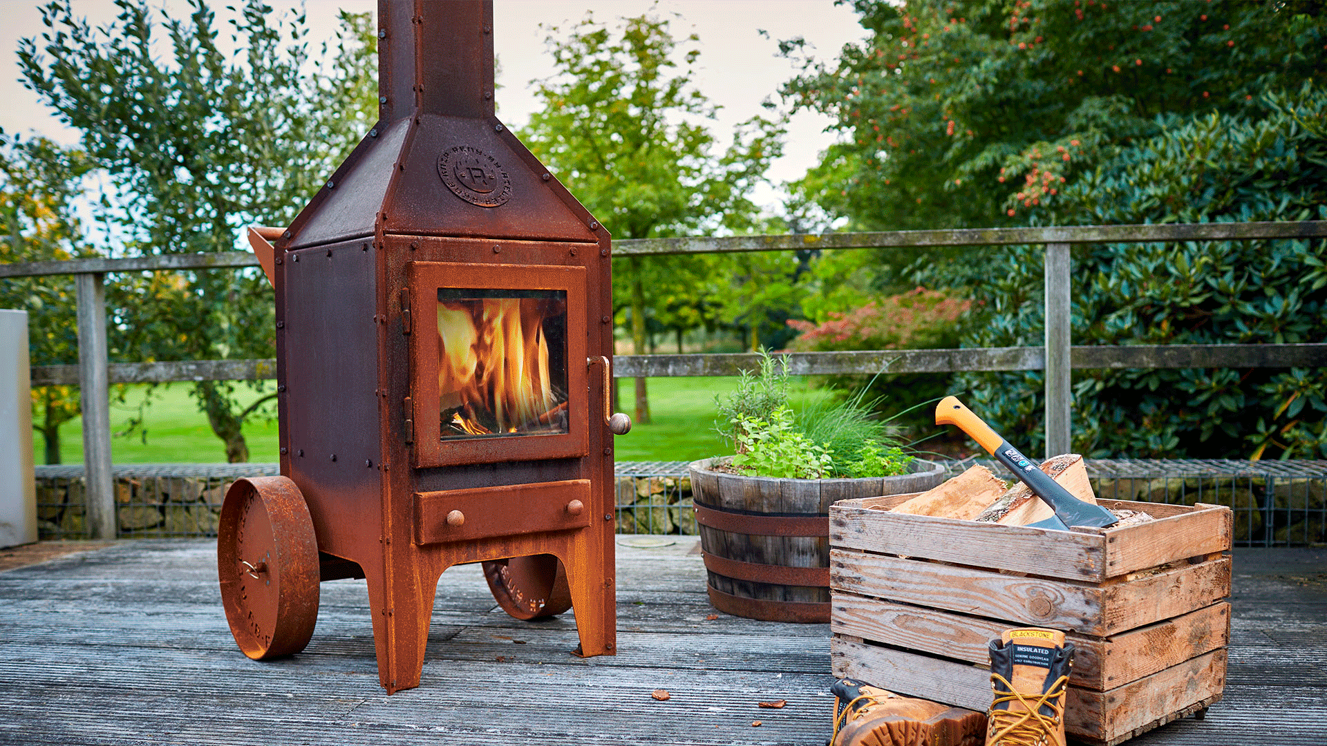 BIJUGA Gartenkamin fahrbar mit 2 Rädern